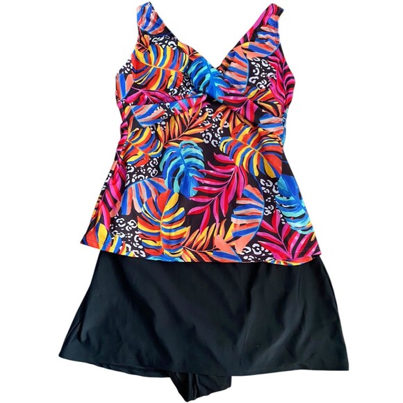 Kathy Ireland 2 Piece Swimsuit Multicolor Floral with Black Skort Size 6 - Picture 1 of 12